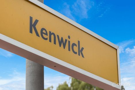 17 Maiyu St, Kenwick, WA 6107