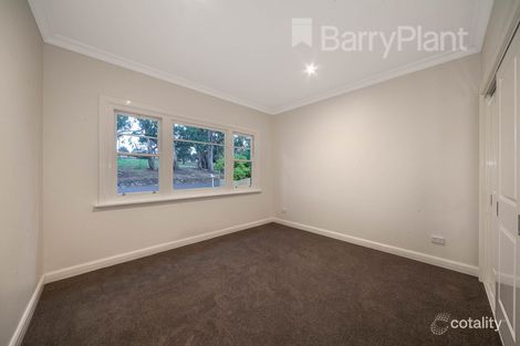 Property photo of 33 Hearn Street Drouin VIC 3818