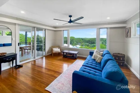 Property photo of 31-33 Hardwick Street Stratford QLD 4870