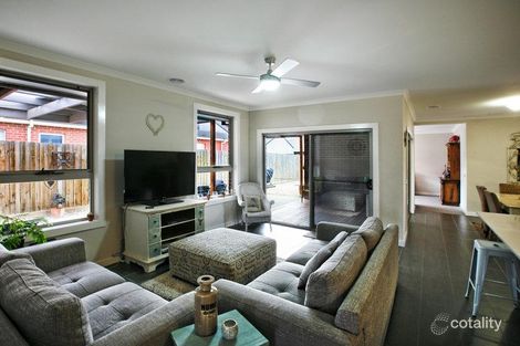 Property photo of 3 Tovey Drive Gisborne VIC 3437