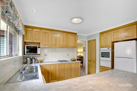 Property photo of 1 Norwich Close Chirnside Park VIC 3116