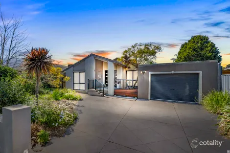 Property photo of 14 Cabot Drive Epping VIC 3076