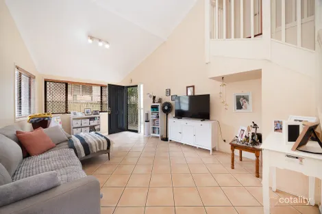 Property photo of 2/51 Wallace Street Chermside QLD 4032