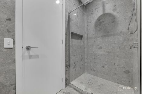 Property photo of 7 Raindrop Circuit Fraser Rise VIC 3336