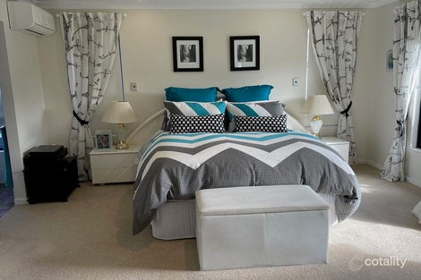 Property photo of 20 Dumaresq Loop Quinns Rocks WA 6030