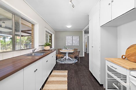 Property photo of 21 Brierty Street Wynnum West QLD 4178