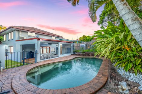 5 Bunya Park Dr, Eatons Hill, QLD 4037
