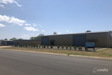 2/2 Semut Ct, Moore Park Beach, QLD 4670