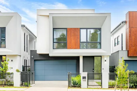Property photo of 143 Fairway Drive Norwest NSW 2153