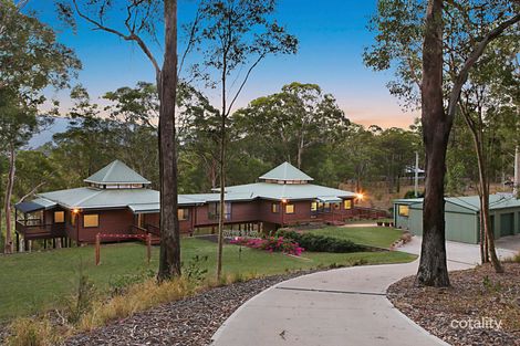 800 John Renshaw Dr, Black Hill, NSW 2322