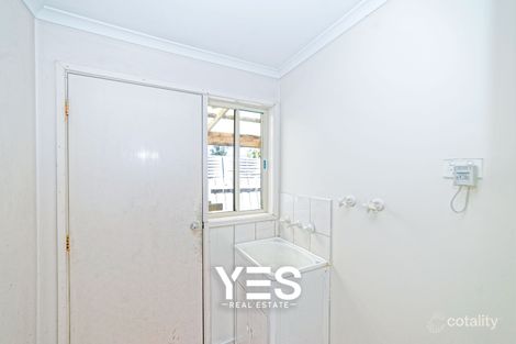 Property photo of 30 Bellarine Drive Cranbourne VIC 3977