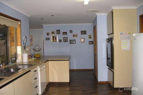 Property photo of 27 Jocelyn Parade Granville QLD 4650