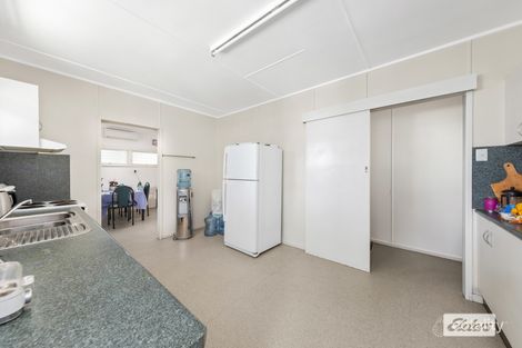 Property photo of 6 Racecourse Road Emerald QLD 4720