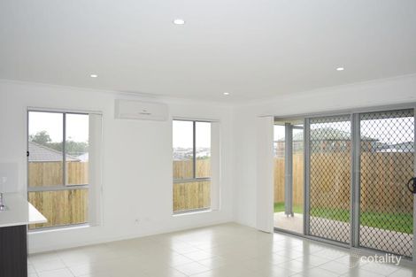 Property photo of 24 Harvard Street Pimpama QLD 4209