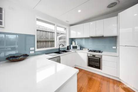 Property photo of 139 First Avenue Rosebud VIC 3939