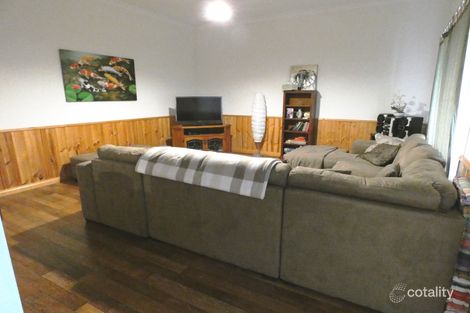 Property photo of 11 Sollya Crescent Dwellingup WA 6213