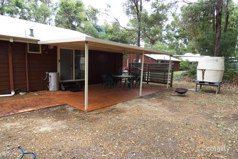 Property photo of 11 Sollya Crescent Dwellingup WA 6213