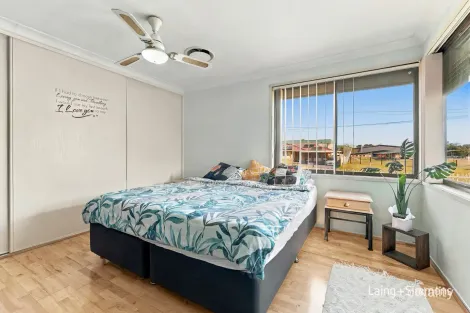Property photo of 16 Pangari Crescent Dharruk NSW 2770
