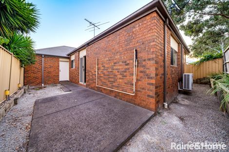 Property photo of 23 Cranwell Square Caroline Springs VIC 3023