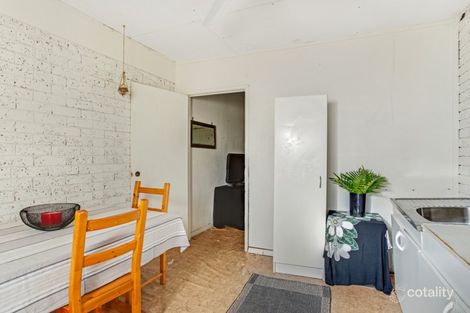 Property photo of 4 Quigan Terrace Highland Park QLD 4211