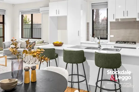 Property photo of 4/29 Elgin Road Greenvale VIC 3059