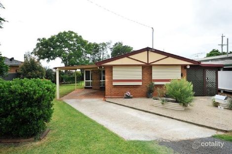 4 Ganzer St, Rockville, QLD 4350