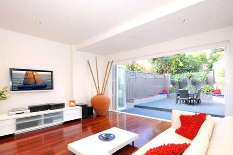 Property photo of 22 View Street Queens Park NSW 2022