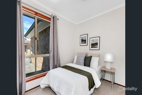 Property photo of 2/19 Bural Court Ngunnawal ACT 2913