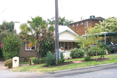 5 Hayward St, Bayswater, WA 6053