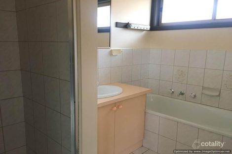 Property photo of 5 Hammond Court Altona Meadows VIC 3028