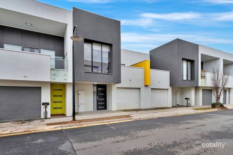 Property photo of 32 Greenview Place Blakeview SA 5114