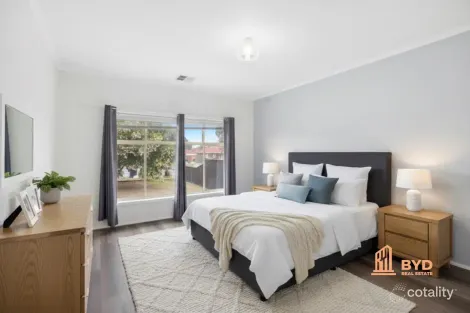 Property photo of 30 Carlton Road Dandenong North VIC 3175