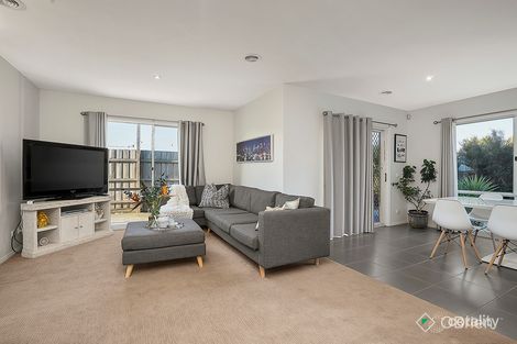 Property photo of 1/290B Pound Road Hampton Park VIC 3976