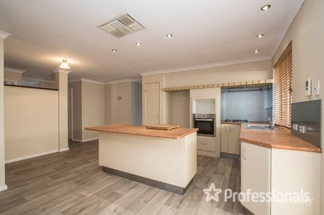 Property photo of 15 Boorabbin Place Ballajura WA 6066
