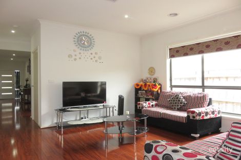 Property photo of 9 Westham Way Wollert VIC 3750