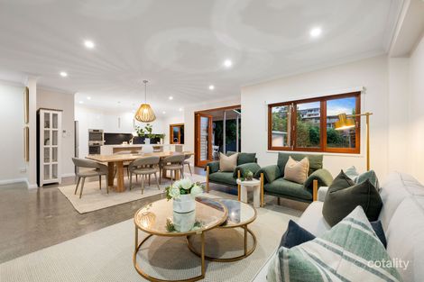 Property photo of 20 Pelham Street Coorparoo QLD 4151