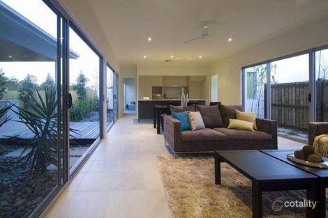 Property photo of 9 Esk Crescent Wakerley QLD 4154