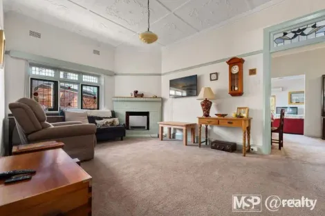Property photo of 218 Peel Street Bathurst NSW 2795