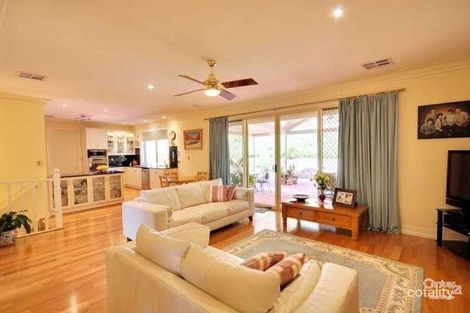 Property photo of 42 Alpine Road Happy Valley SA 5159