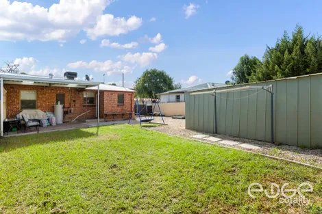 Property photo of 4 Stakes Crescent Elizabeth Downs SA 5113