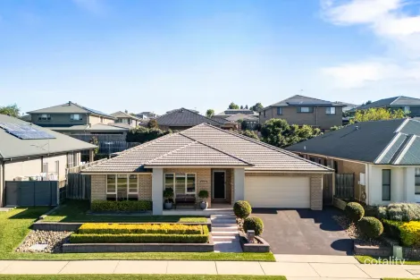 17 Valencia St, Caddens, NSW 2747