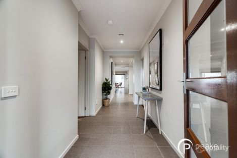 Property photo of 47 The Esplanade Narre Warren South VIC 3805