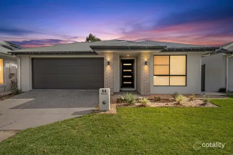 Property photo of 44 Flint Street Bray Park QLD 4500