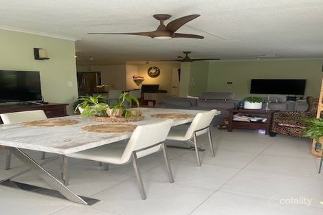 Property photo of 4 Brighton Parade Southport QLD 4215