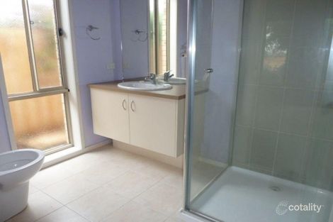 Property photo of 14 Madisson Crescent Carrum Downs VIC 3201