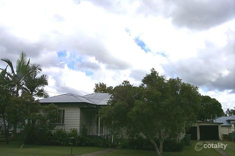 28 Gomer St, Booval, QLD 4304