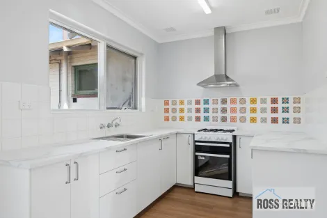 10 Williamson Rd, Kardinya, WA 6163