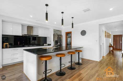 Property photo of 16 Orchid Avenue Harkness VIC 3337