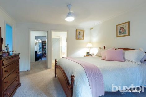 Property photo of 14 Avoca Crescent Alfredton VIC 3350
