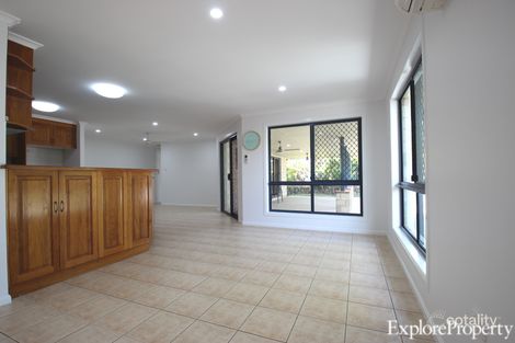 Property photo of 17 Culloden Place Beaconsfield QLD 4740